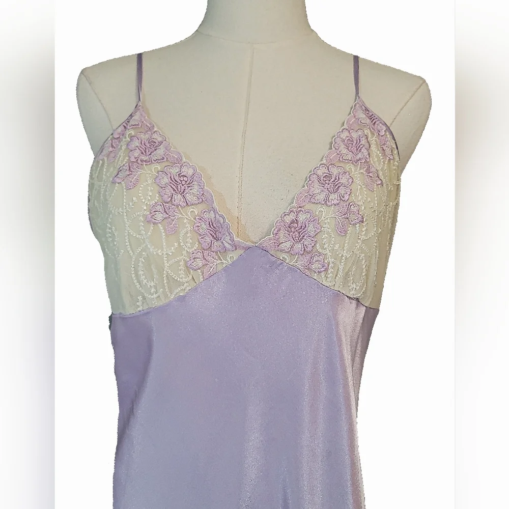 Valerie Stevens soft lavender